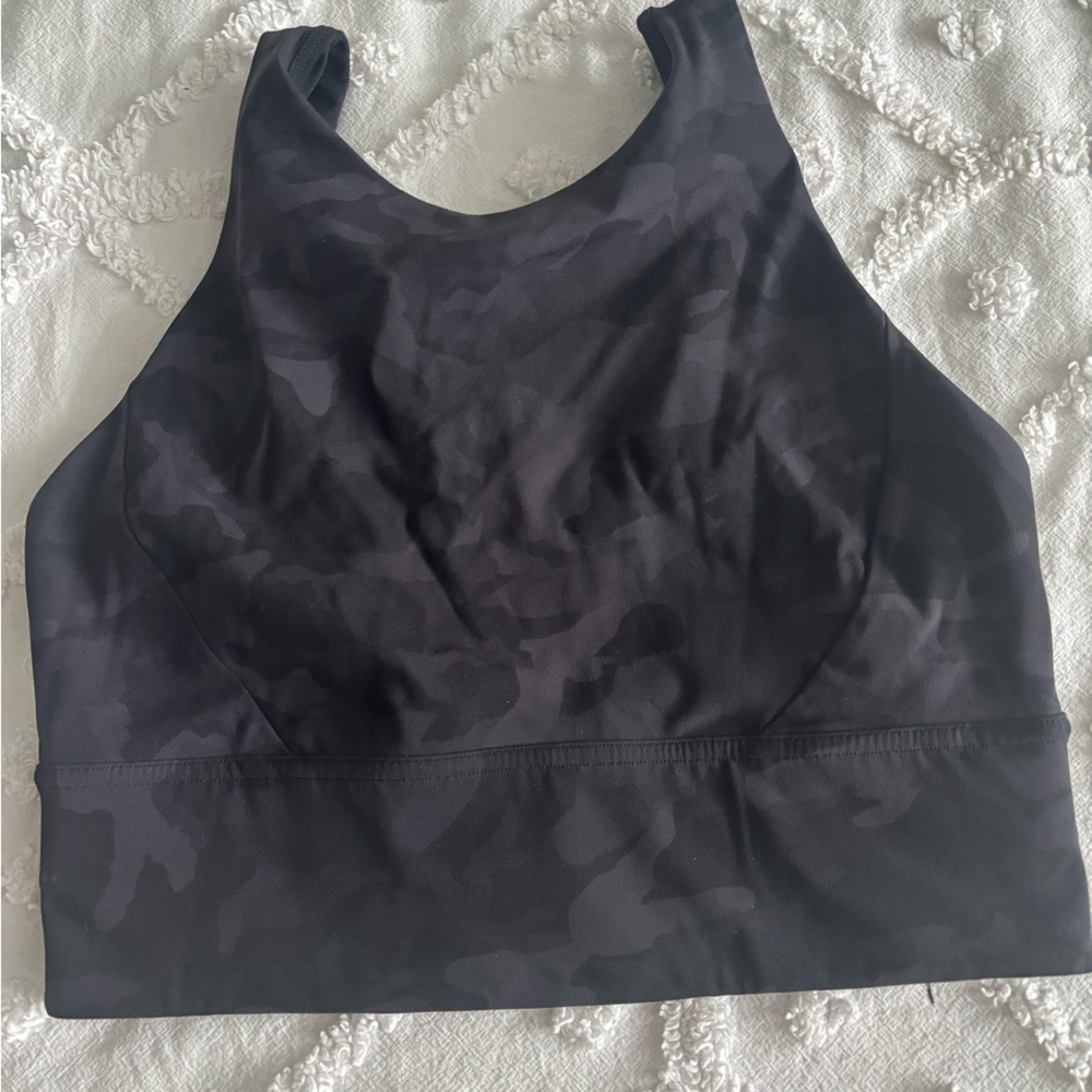 Lululemon high neck long line bra size 6